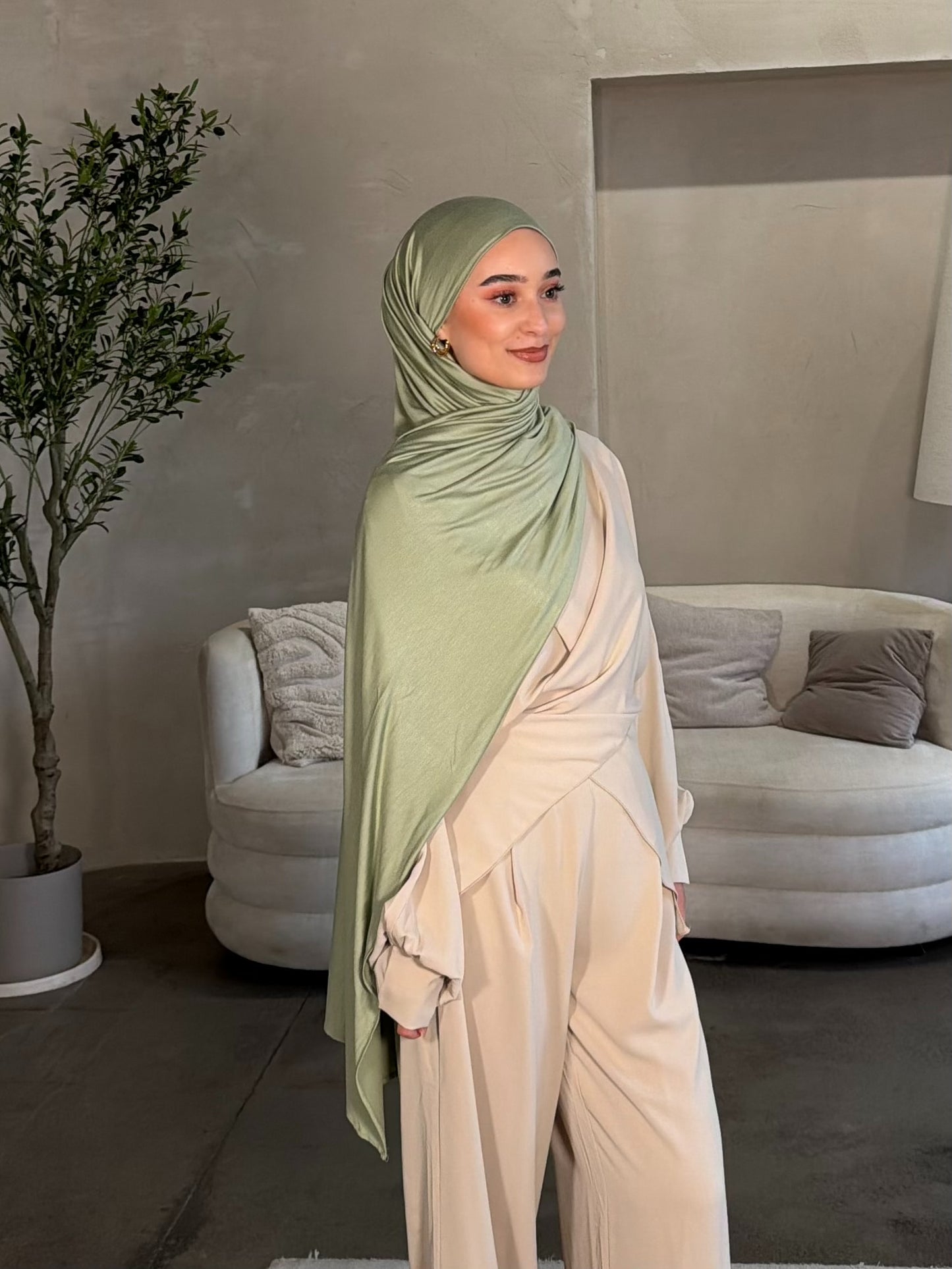 Aurelia Zweiteiler in beige