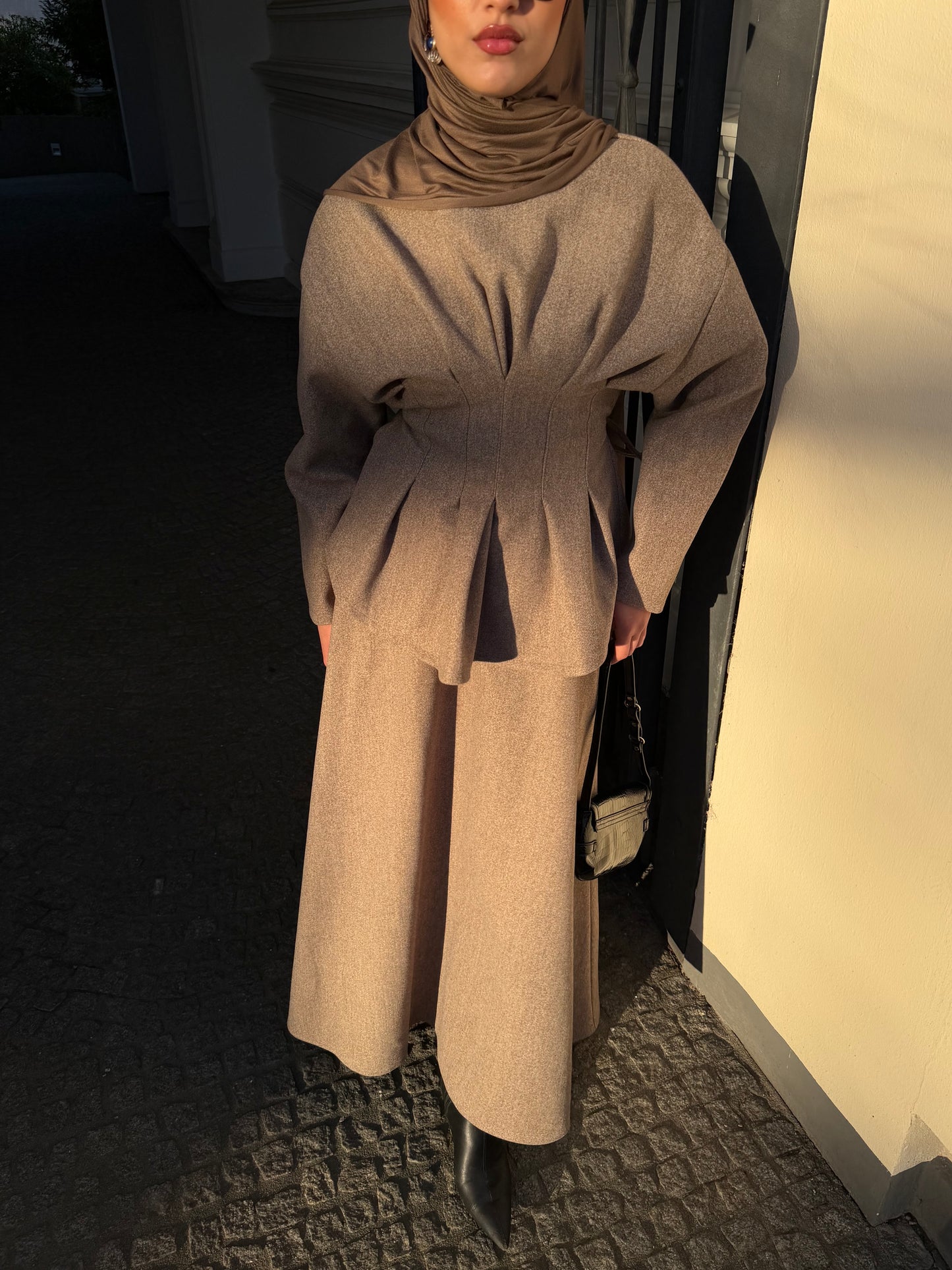 Selena Zweiteiler in taupe