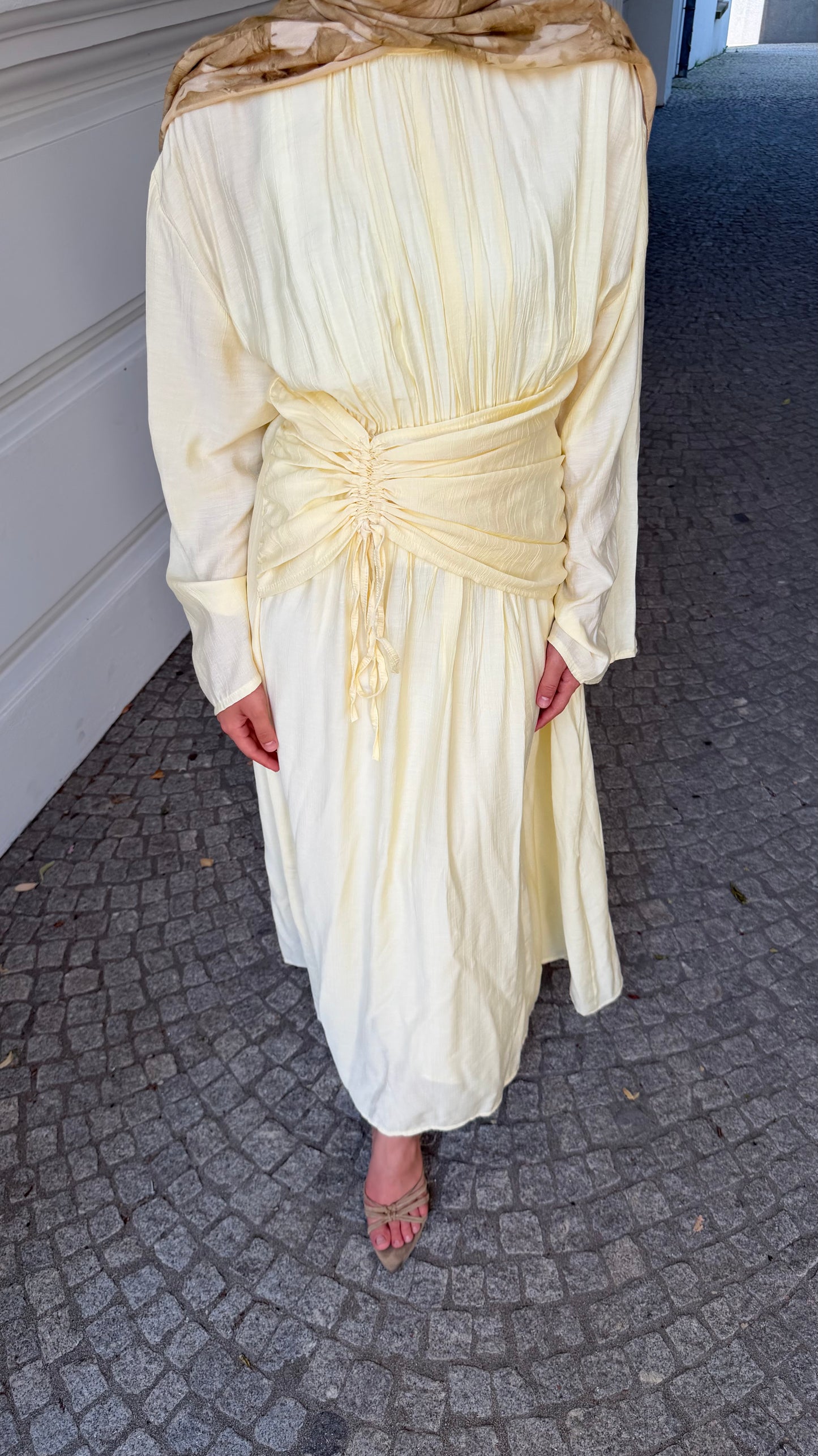Lavinia Maxikleid in Buttergelb