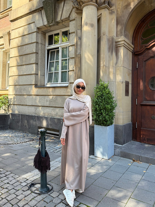 Sweater Maxikleid in taupe