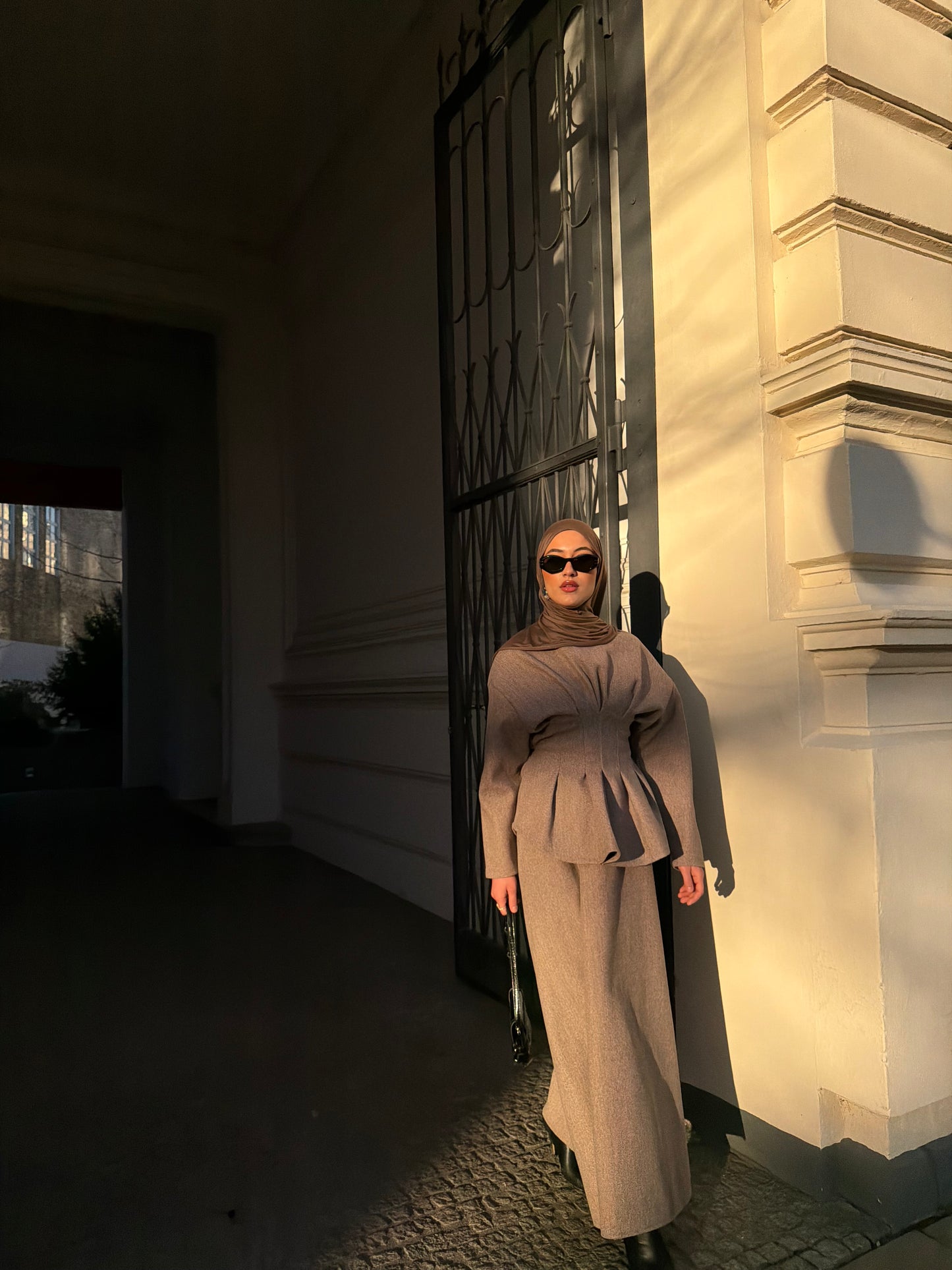 Selena Zweiteiler in taupe