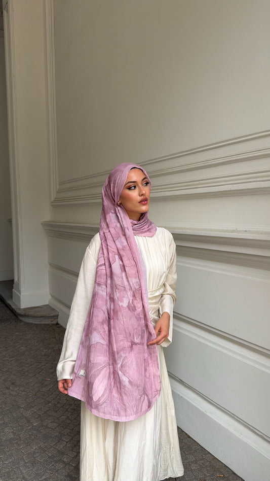 Roselle Hijab in Pink