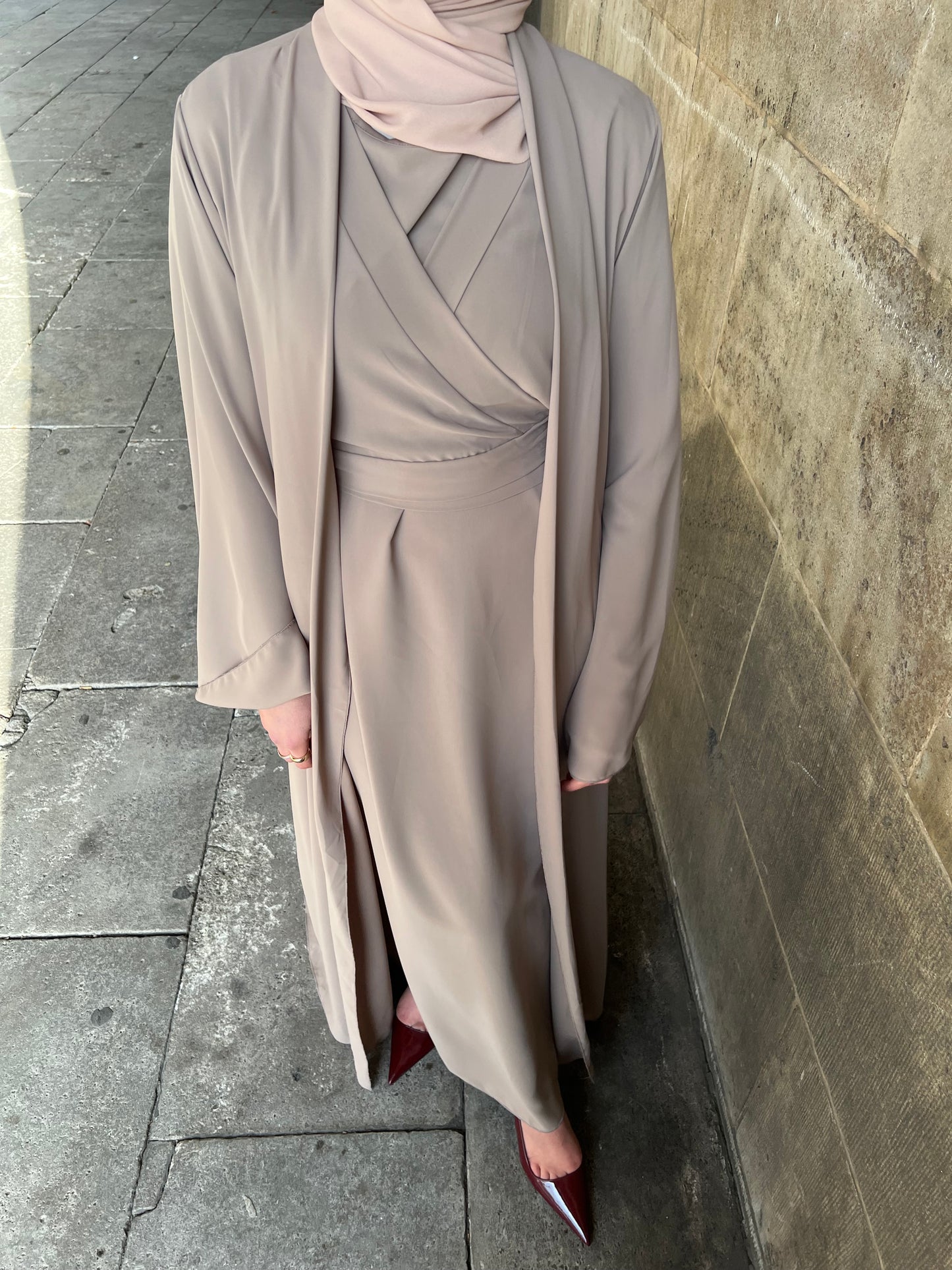 Zahara Abaya in Beige