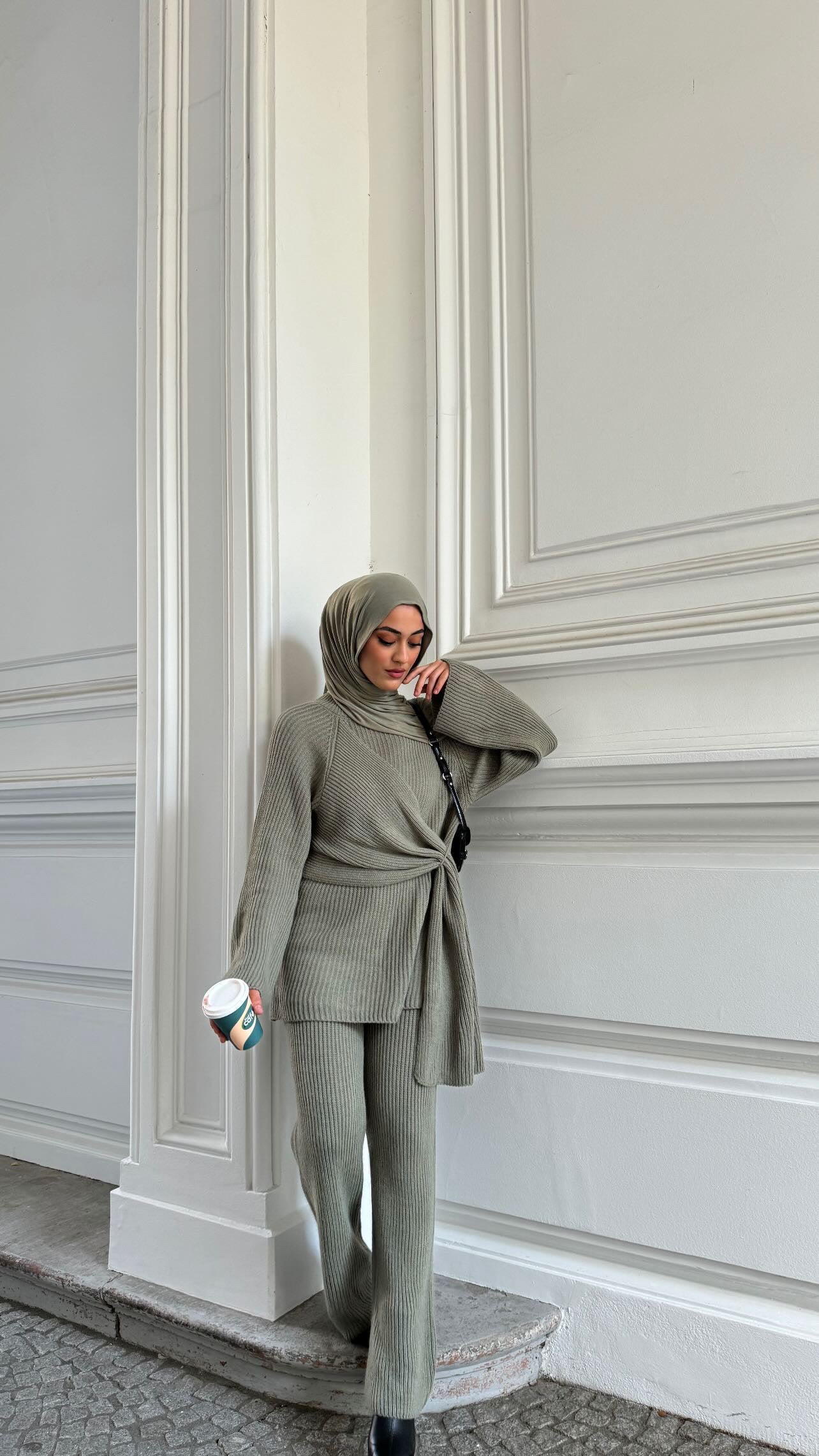 Zara Zweiteiler in olivegrün