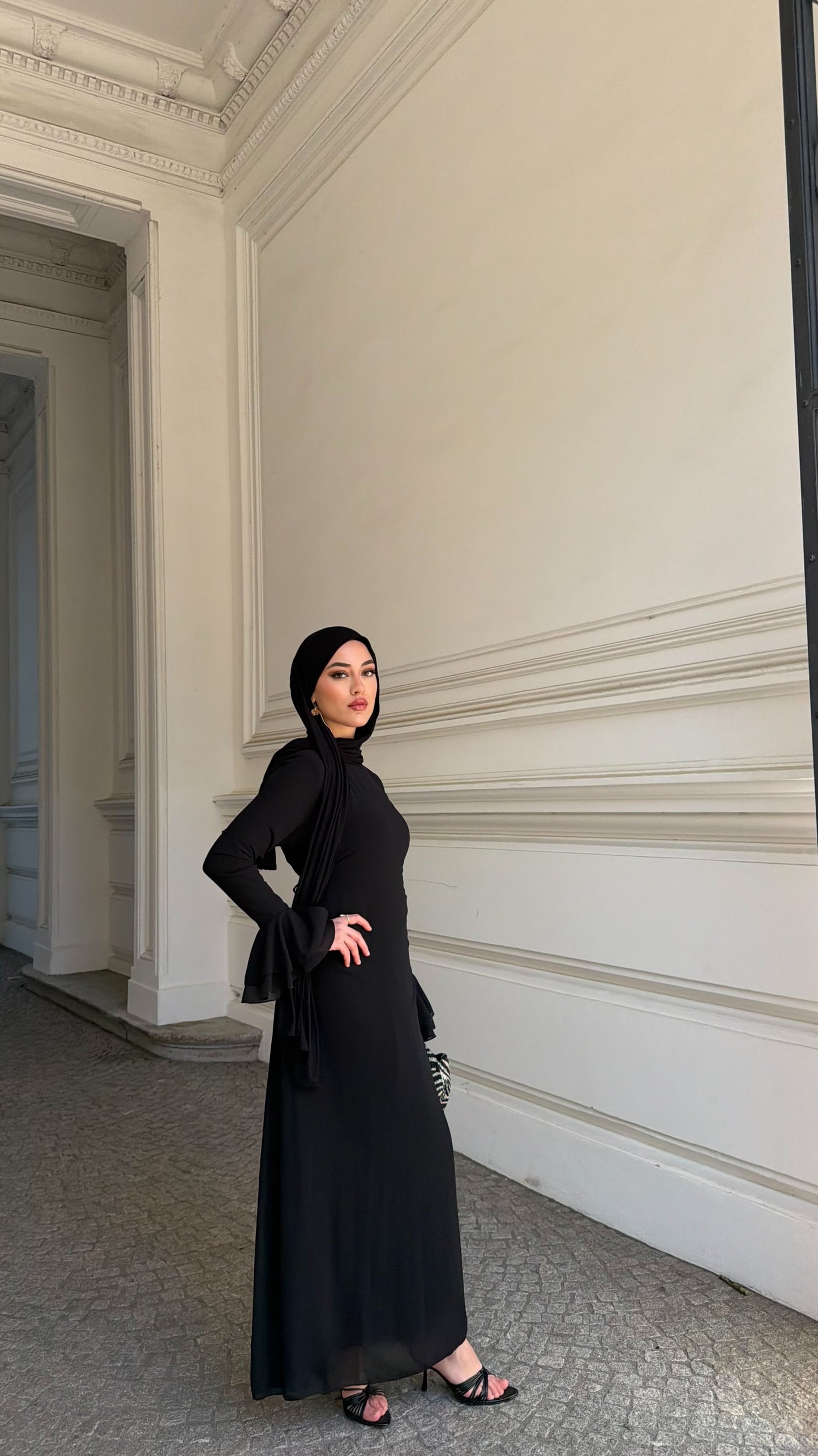 Velour Maxikleid in schwarz
