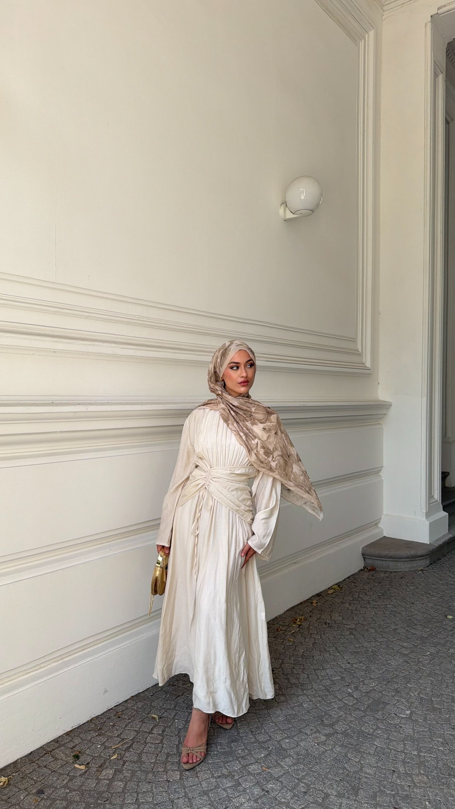 Lavinia Maxikleid in Beige