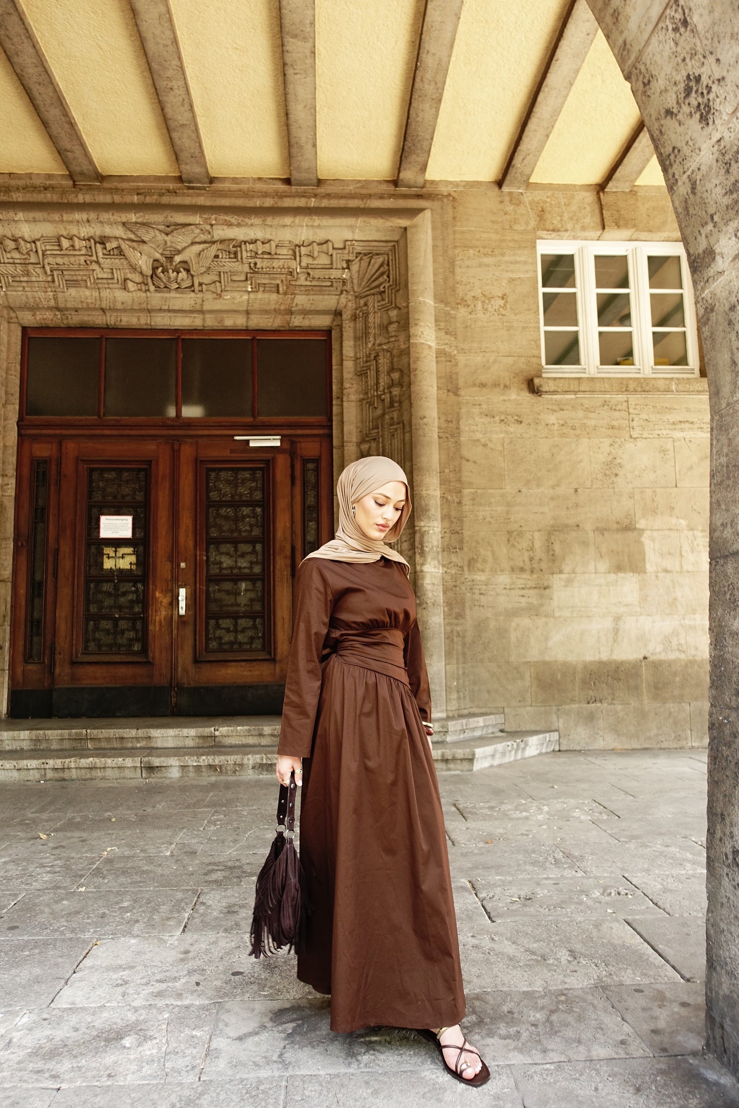 Aura Maxikleid in coffee
